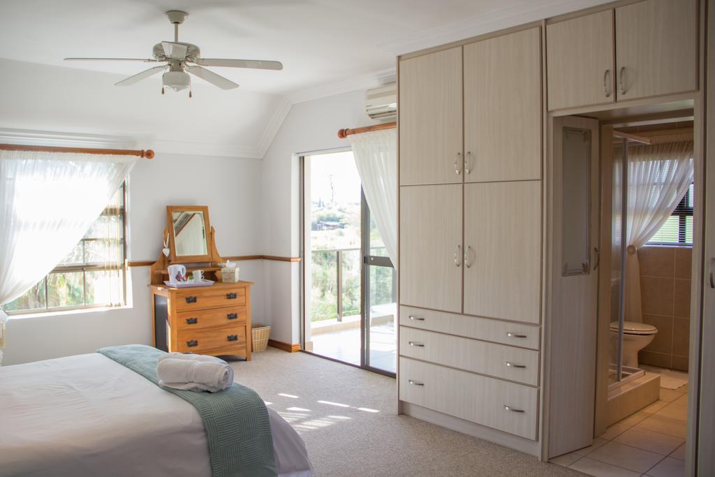 Oewerpalms View Otel Oudtshoorn Dış mekan fotoğraf