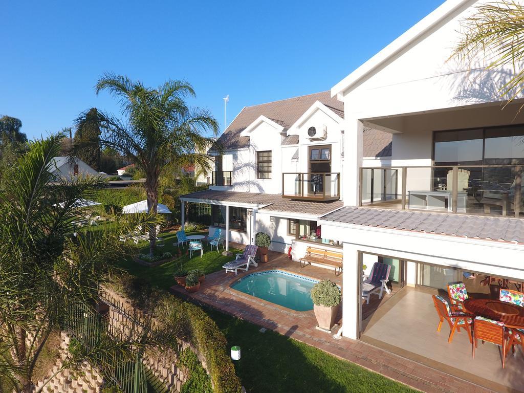 Oewerpalms View Otel Oudtshoorn Dış mekan fotoğraf