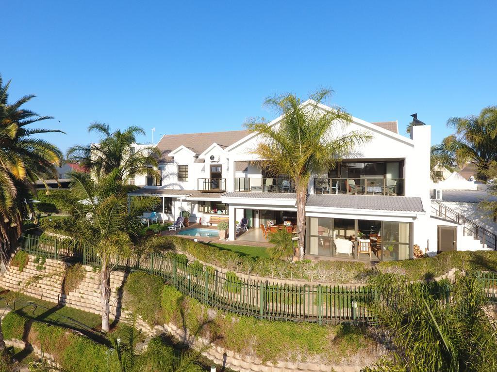 Oewerpalms View Otel Oudtshoorn Dış mekan fotoğraf