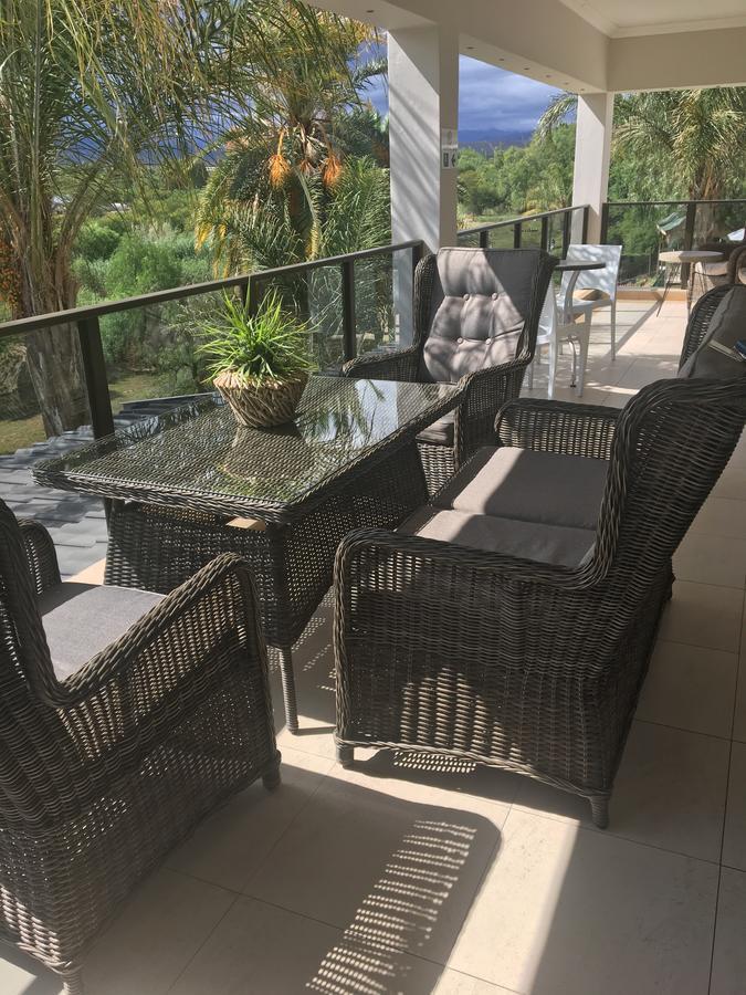 Oewerpalms View Otel Oudtshoorn Dış mekan fotoğraf