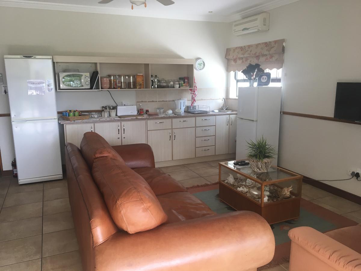 Oewerpalms View Otel Oudtshoorn Dış mekan fotoğraf